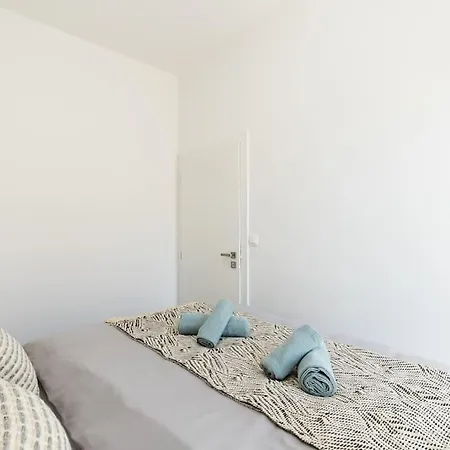 Apartment Stylish Next To President Palace Bratislava