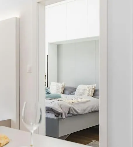 Stylish Next To President Palace Pozsony